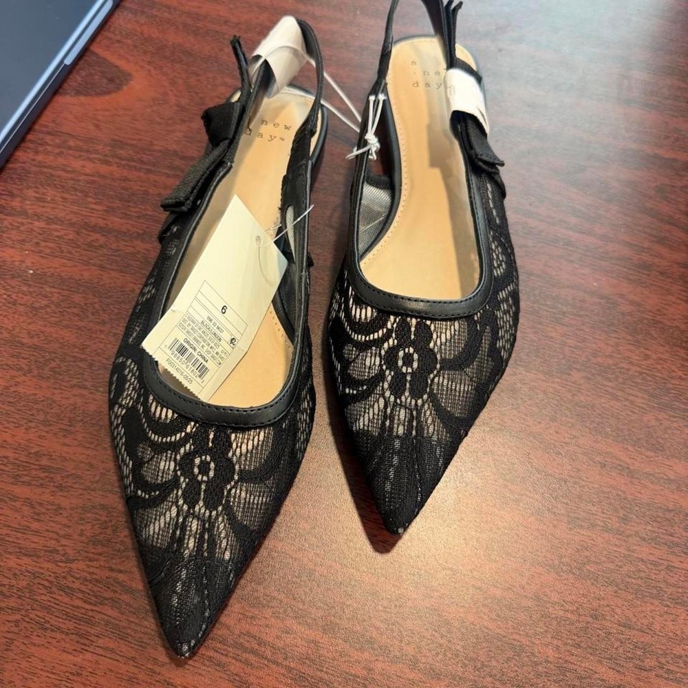 A New Day Black Lace Slingback Pointed Toe Flats NWT Size 6